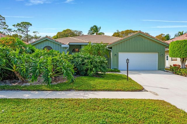 3 of 55 - 9055 Cypress Hollow Drive, Palm Beach Gardens, FL