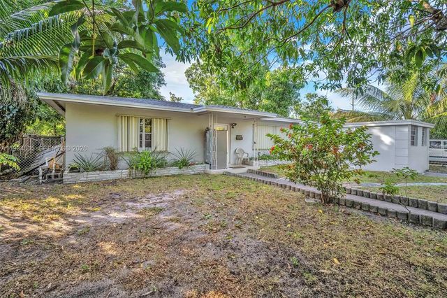 16234 Ne 9th Court, North Miami Beach