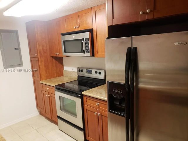 3 of 37 - 36 Nw 6th Avenue #906, Miami, FL