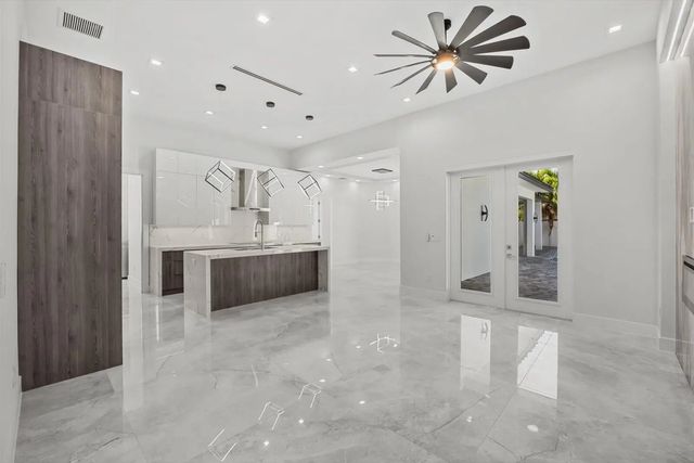 4 of 50 - 3291 Se West Snow Road, Port St. Lucie, FL