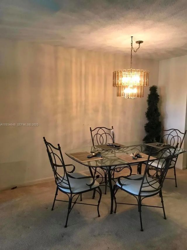 5 of 12 - 243 Sheffield J #243, West Palm Beach, FL