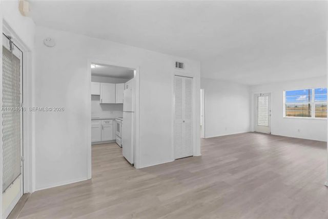 2 of 39 - 1280 Nw 43rd Avenue #302, Lauderhill, FL