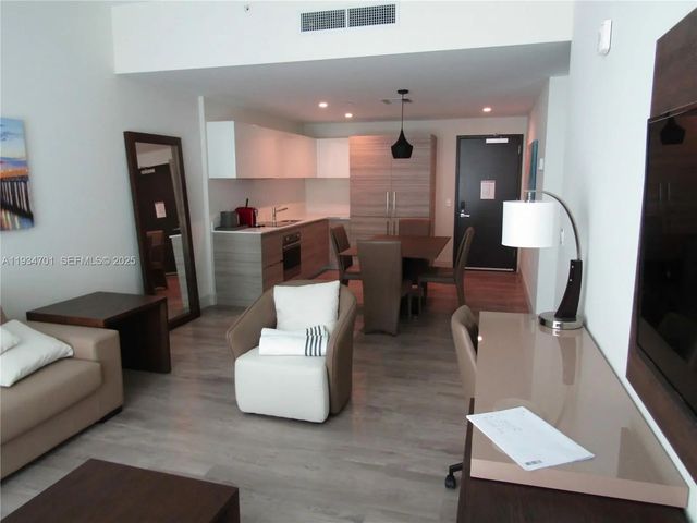 777 N Ocean Drive #s514, Hollywood