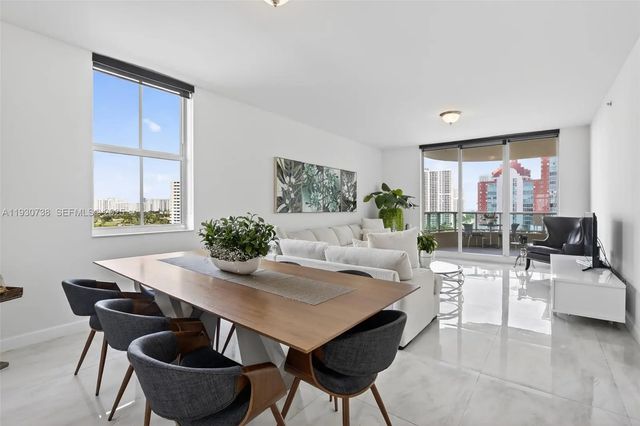 3340 Ne 190th Street #1101, Aventura