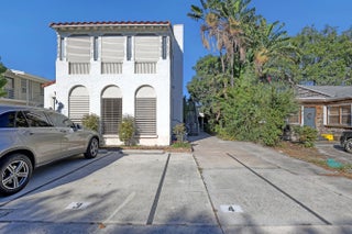 Photo of Listing #R11149476