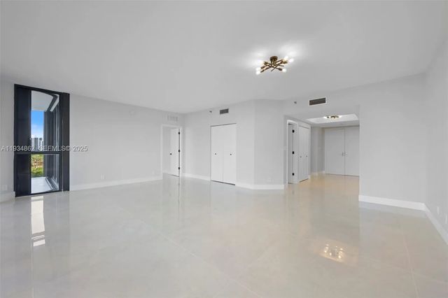 4 of 29 - 20281 E Country Club Drive #501, Aventura, FL