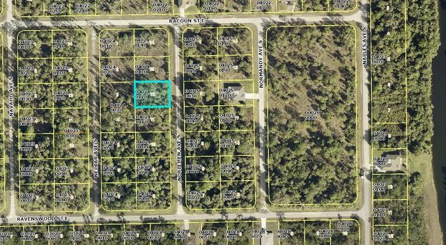 2 of 2 - 128 Noblemen Avenue S, Lehigh Acres, FL