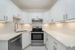 Photo of Listing #R11149525