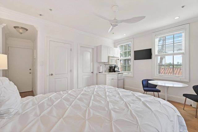 4 of 20 - 235 Sunrise Avenue ##3265, Palm Beach, FL
