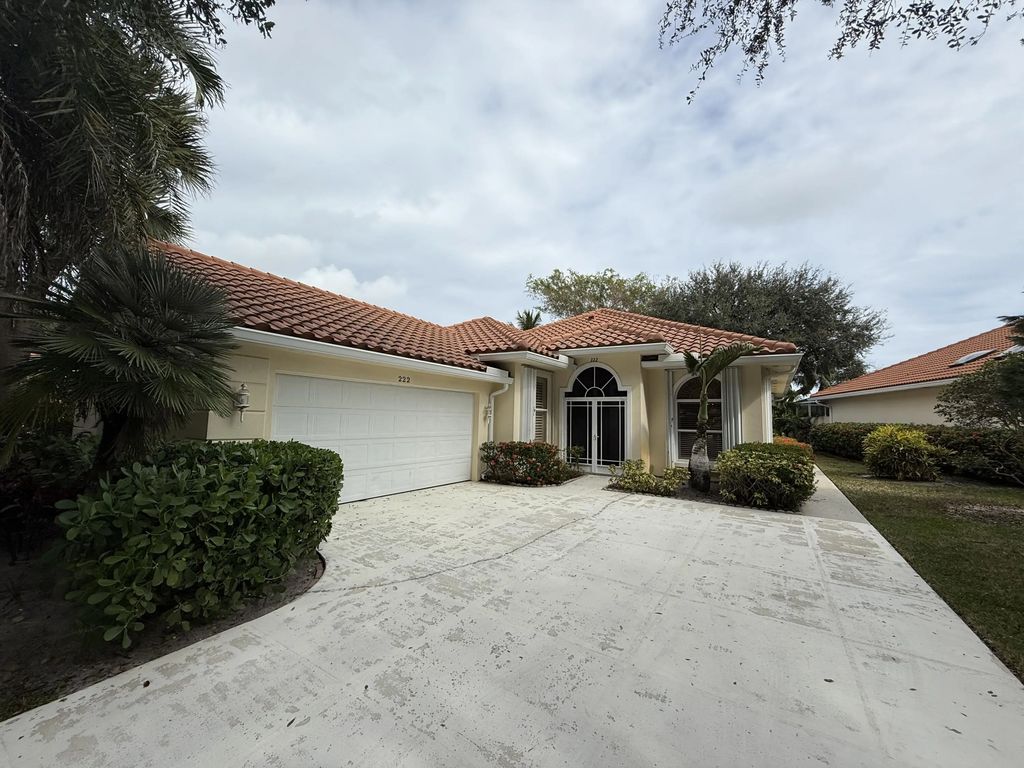 222 E Tall Oaks Circle, Palm Beach Gardens