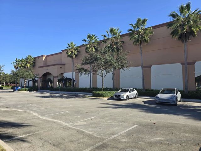 9608-9616 Premier Parkway, Miramar