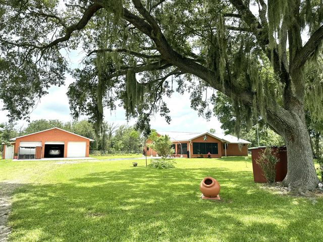 4 of 40 - 840 Nw 141st Street, Okeechobee, FL