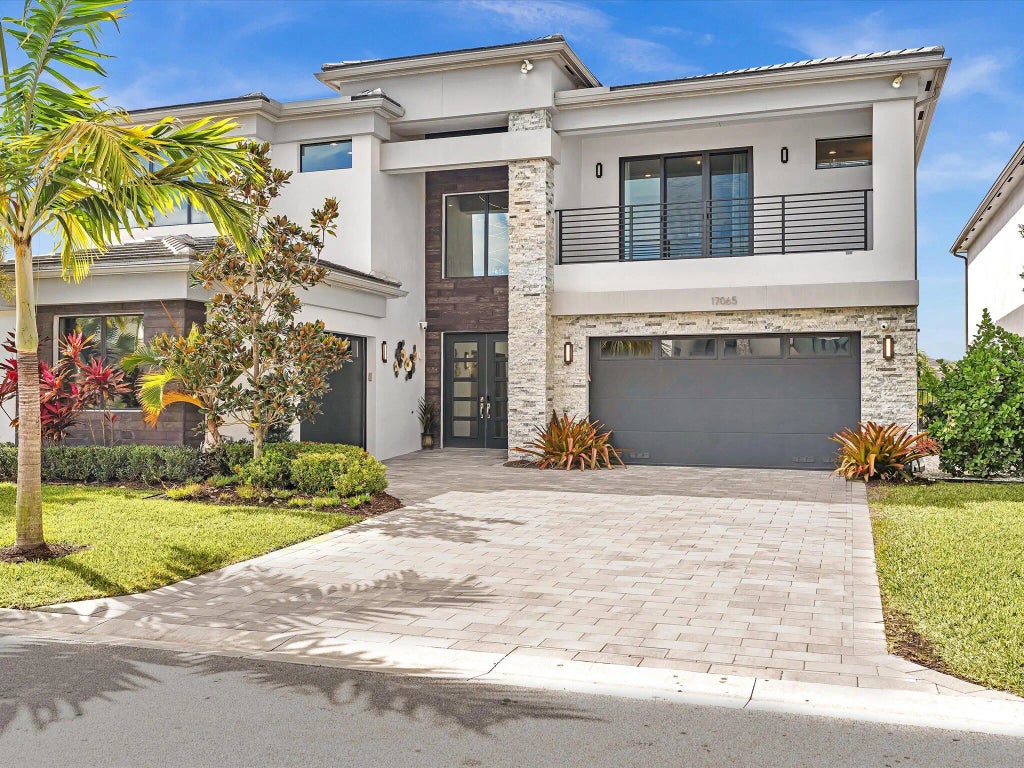 17065 Rainbow Falls Trail, Boca Raton