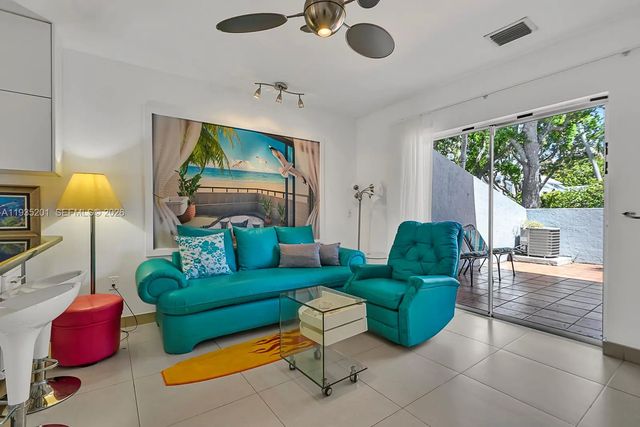 4 of 25 - 798 Crandon Boulevard #16-c, Key Biscayne, FL