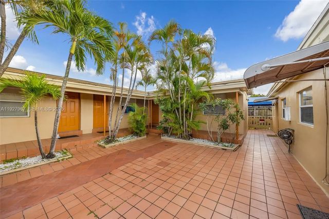 4 of 20 - 6124 Pembroke Road, Miramar, FL