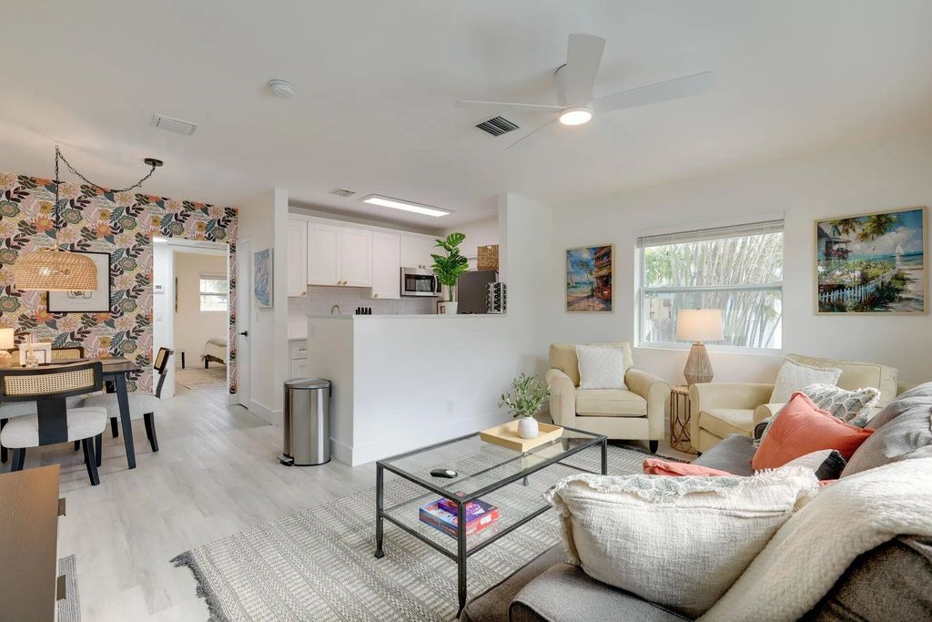 524 Eastwind Drive #524, North Palm Beach
