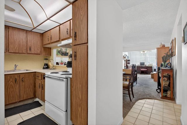 4 of 26 - 3050 Holiday Springs Boulevard #108, Margate, FL