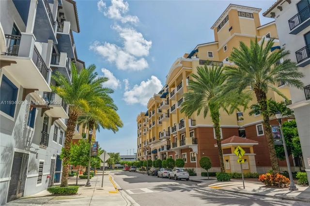 5 of 40 - 8395 Sw 73rd Avenue #417, Miami, FL