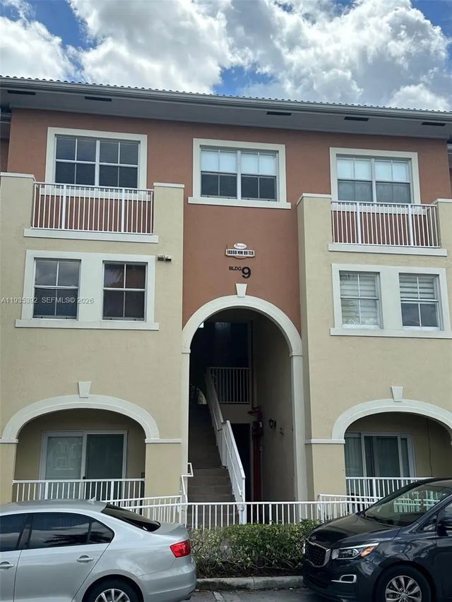 3 of 11 - 10800 Nw 88th Terrace #213, Doral, FL