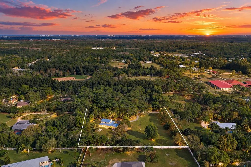 17375 Thunder Road, Jupiter Farms