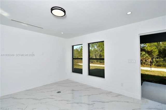 3 of 34 - 3417 57th Street W, , FL