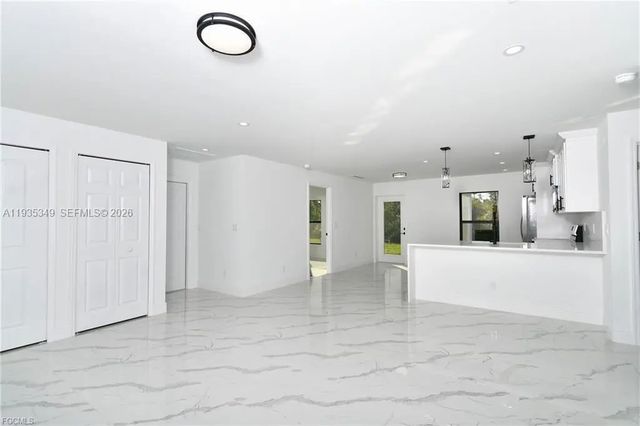 4 of 34 - 3417 57th Street W, , FL