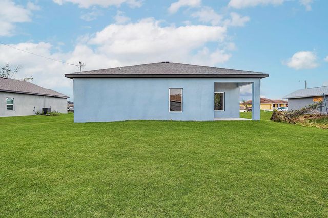 3 of 26 - 7705 105th Court, Vero Beach, FL