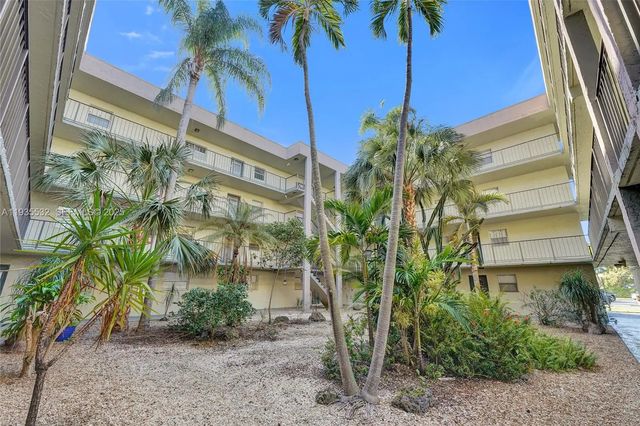 2 of 48 - 1810 Sw 81st Avenue #2108, North Lauderdale, FL