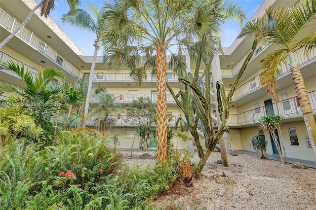 5 of 48 - 1810 Sw 81st Avenue #2108, North Lauderdale, FL