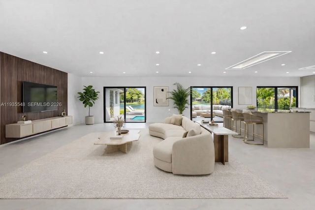 3 of 23 - 18735 Ne 18th Avenue, Miami, FL