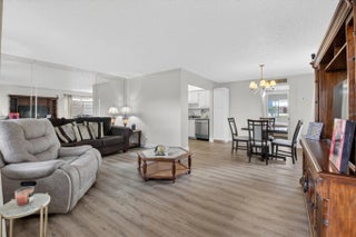 Photo of Listing #R11149856