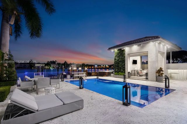 2 of 43 - 176 S Hibiscus Drive, Miami Beach, FL