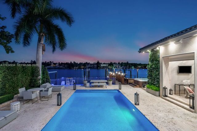 3 of 43 - 176 S Hibiscus Drive, Miami Beach, FL