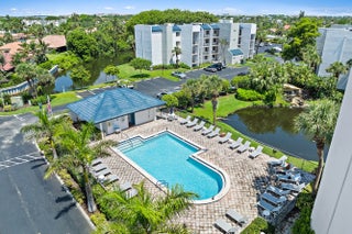 Photo of Listing #R11149964