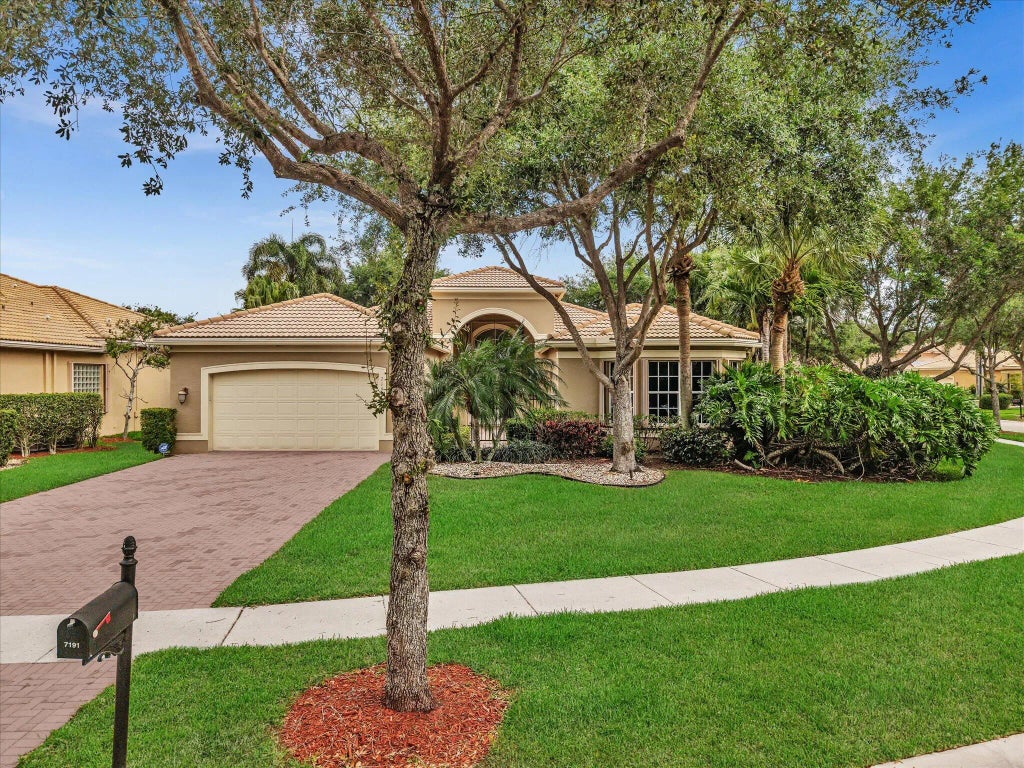 7191 Corning Circle, Boynton Beach
