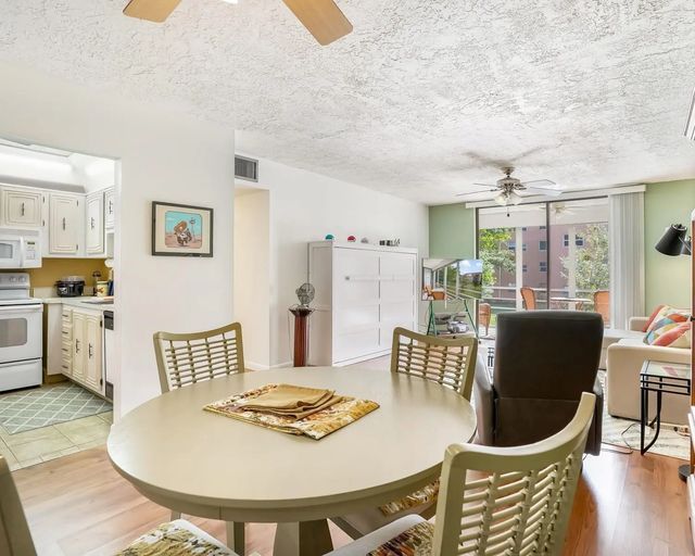 3 of 21 - 2851 Somerset Drive #205, Lauderdale Lakes, FL
