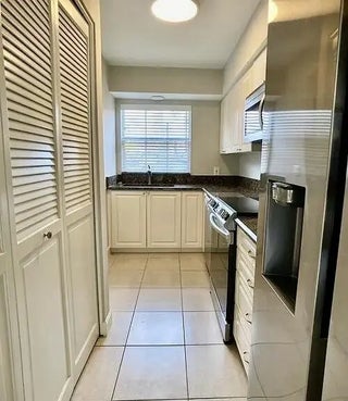 Photo of Listing #R11150065