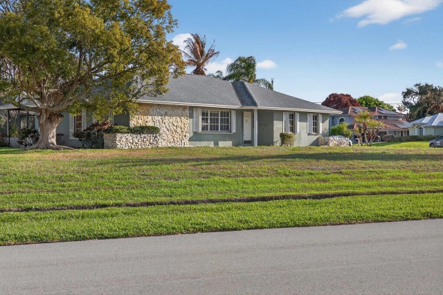 Photo of Listing #R11150069