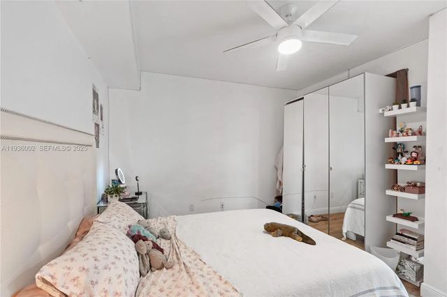 5 of 52 - 7918 Harbor Island Drive #212, North Bay Village, FL