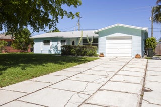 Photo of Listing #R11150111