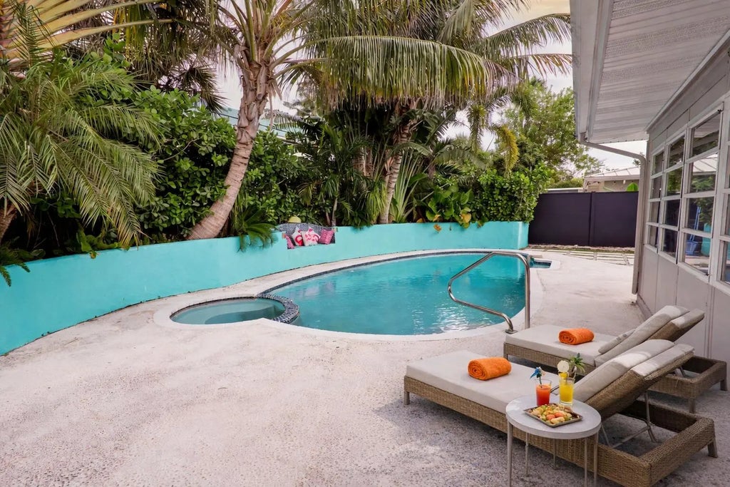 113 Park Lane E, Hypoluxo