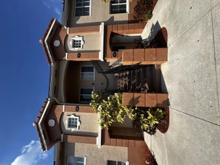 Photo of Listing #R11150165