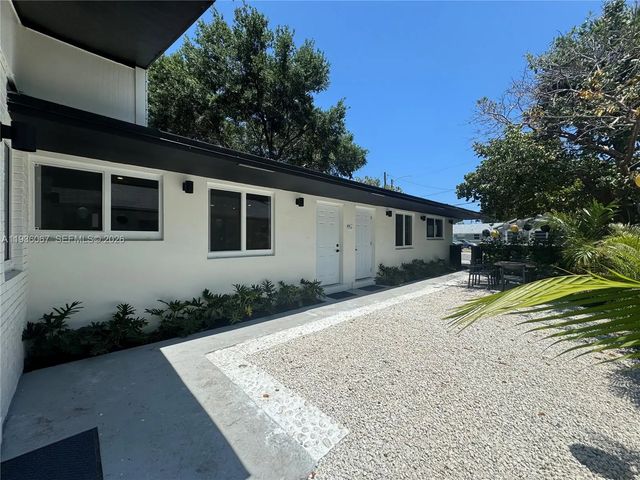 3 of 38 - 111 Nw 7th Avenue, Dania Beach, FL