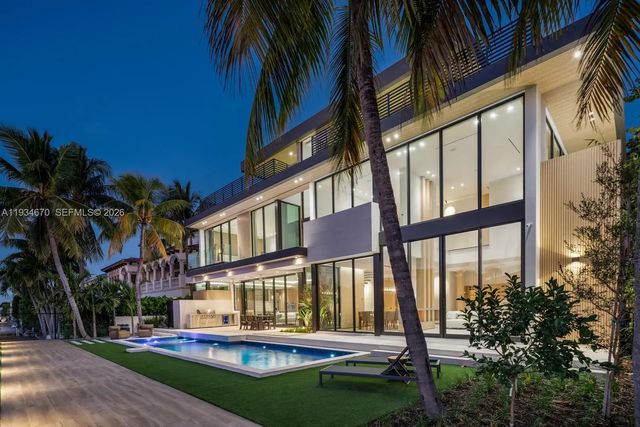3 of 67 - 641 Flamingo Drive, Fort Lauderdale, FL
