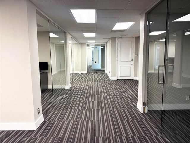 4 of 8 - 2425 50th Street #100, Fort Lauderdale, FL