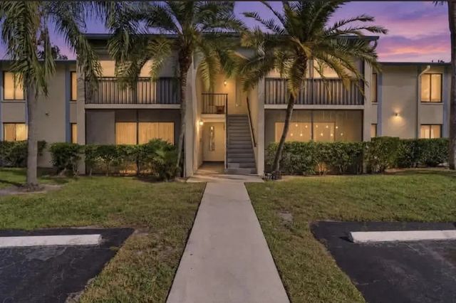1102 Green Pine Boulevard #a1, West Palm Beach