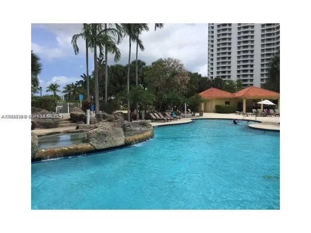4 of 29 - 3300 Ne 191st Street #518, Aventura, FL