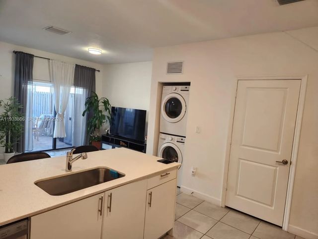 5 of 39 - 12917 Sw 232nd Lane, Homestead, FL