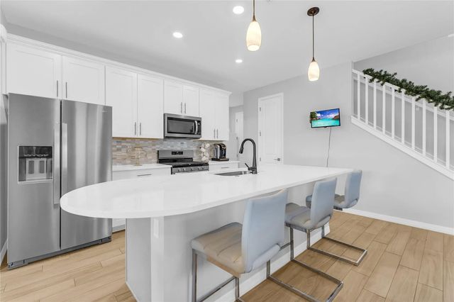 5 of 47 - 2854 Primrose Place, Oakland Park, FL