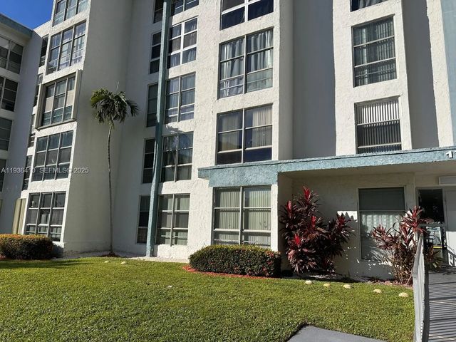 2 of 53 - 17560 Atlantic Boulevard #109, Sunny Isles Beach, FL